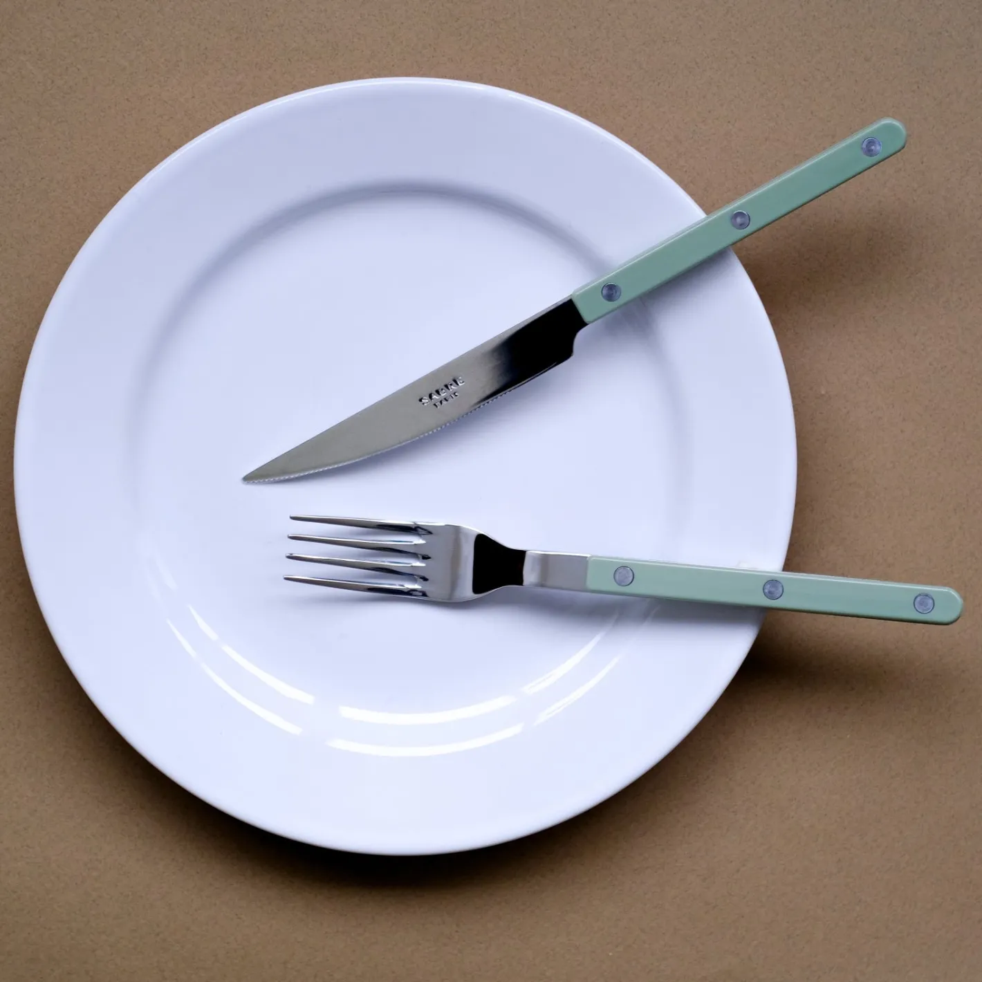 Bistrot Uni,*Sabre Paris Cheap