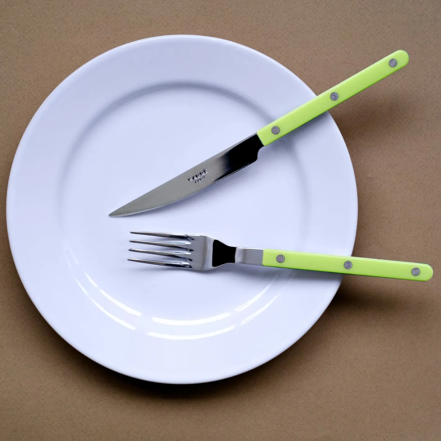 Bistrot Uni,*Sabre Paris Cheap